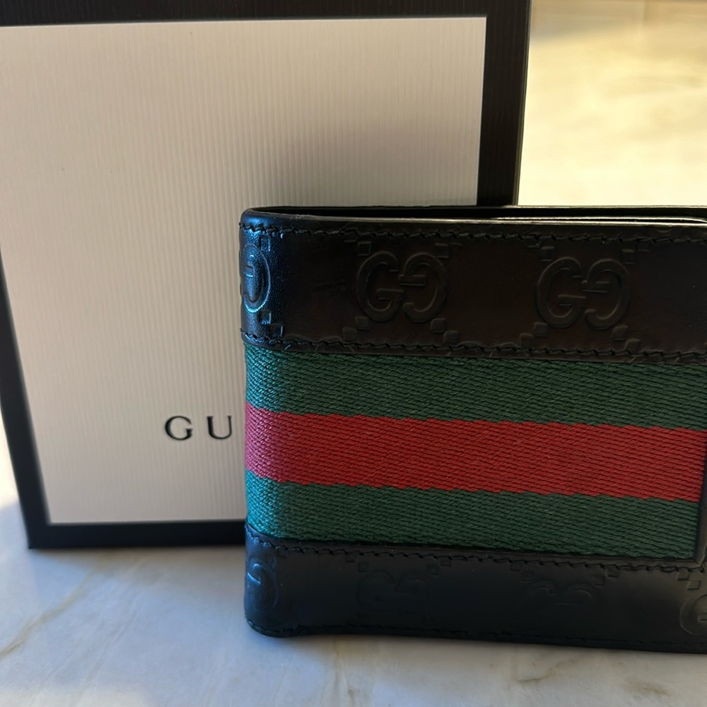 Men’s Gucci Wallet